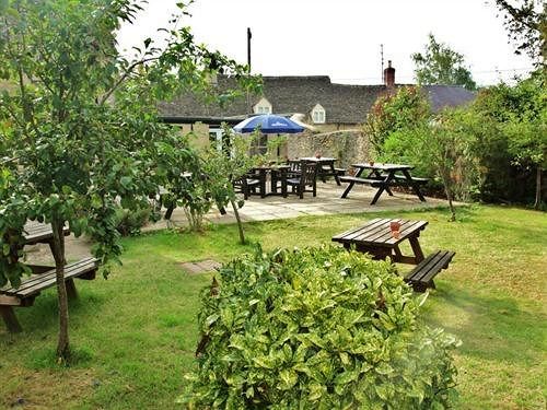 Five Alls Lechlade Exterior photo